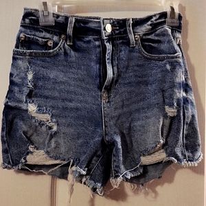 No boundaries size 5 shorts